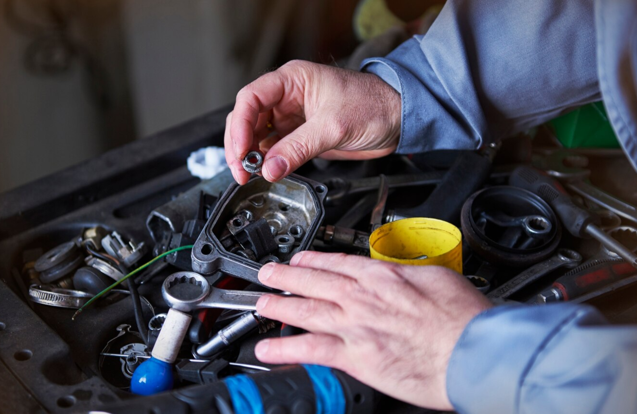 Prolong the Life of Your Vehicle's Engine and Transmission