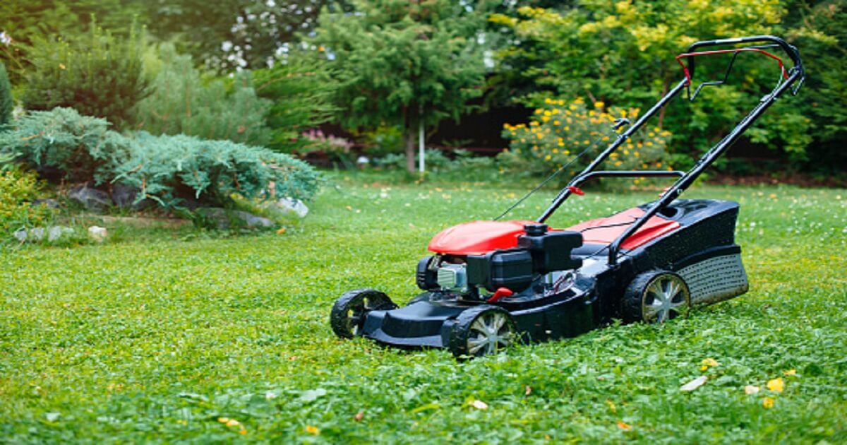 An image of Lawn Mower Machine