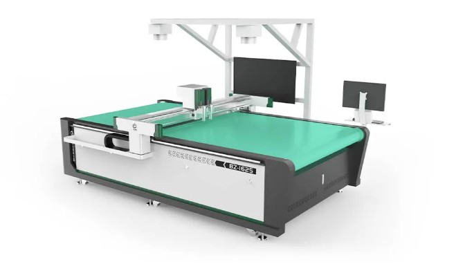 CNC leather cutting machine China